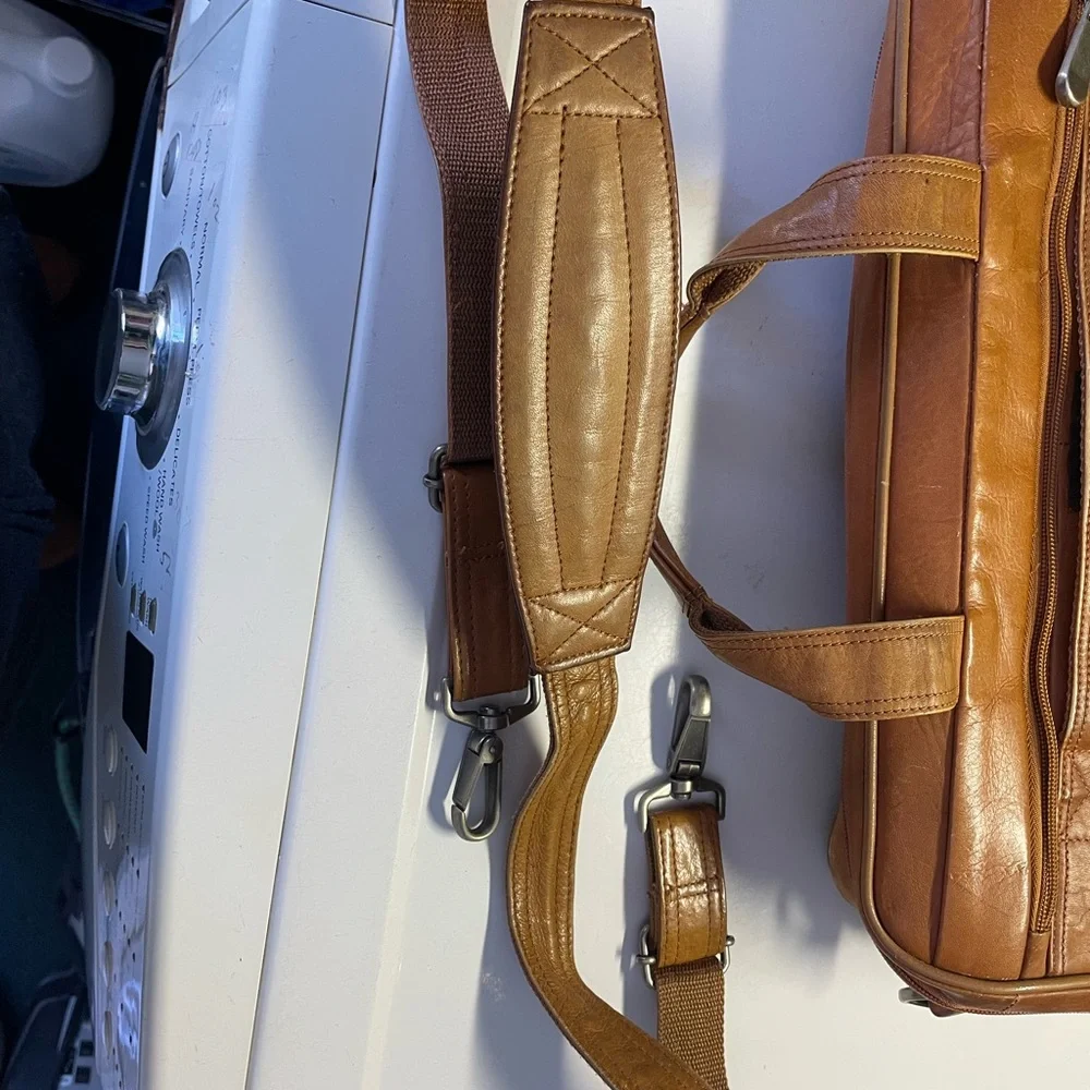 Heritage Briefcase/Laptop Bag leather VTG overnight bag many!! pockets read Desc